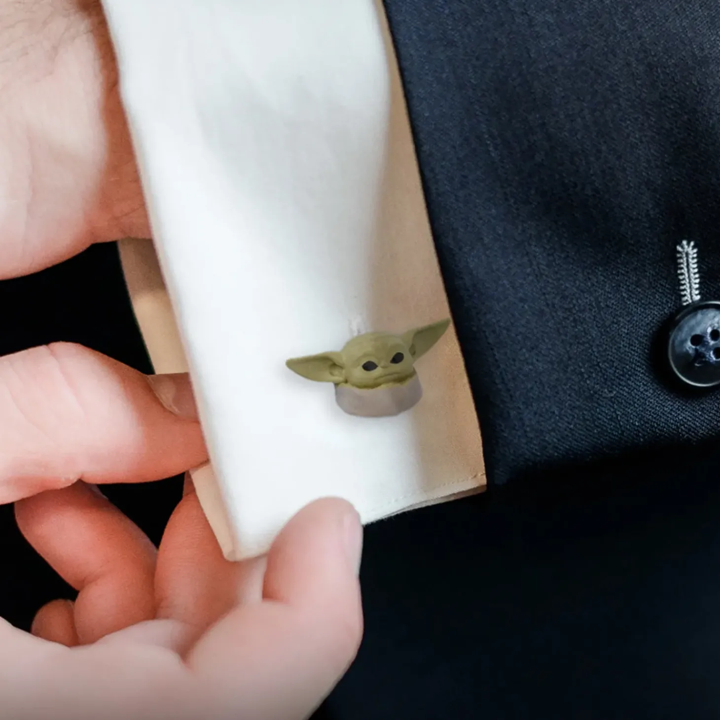 Star Wars 3D Grogu Cufflinks