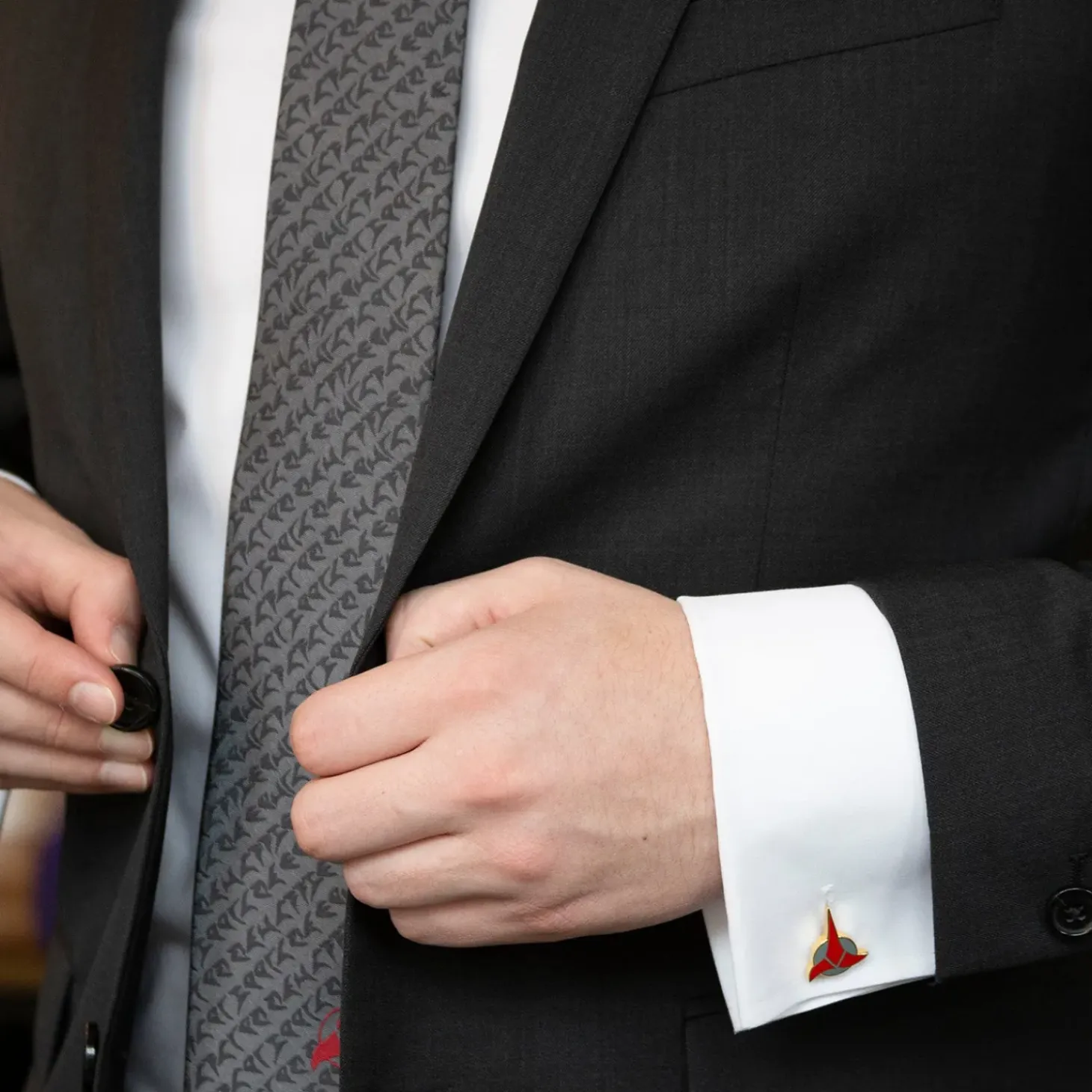 Star Trek Klingon Gray Men's Tie