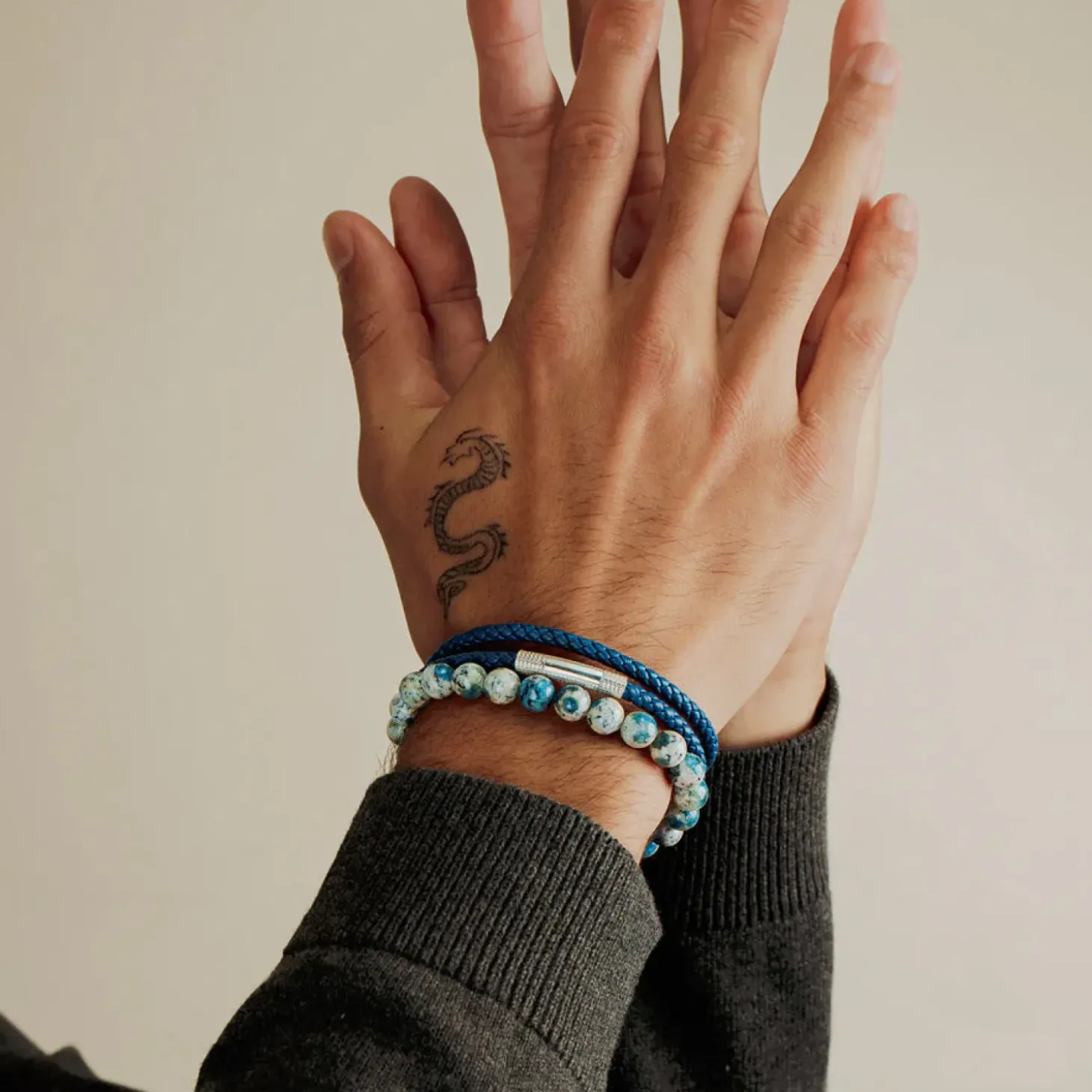 Tateossian Lhasa Graffiato Beaded Bracelet in Rhodium Silver with Cream and Blue Azurite
