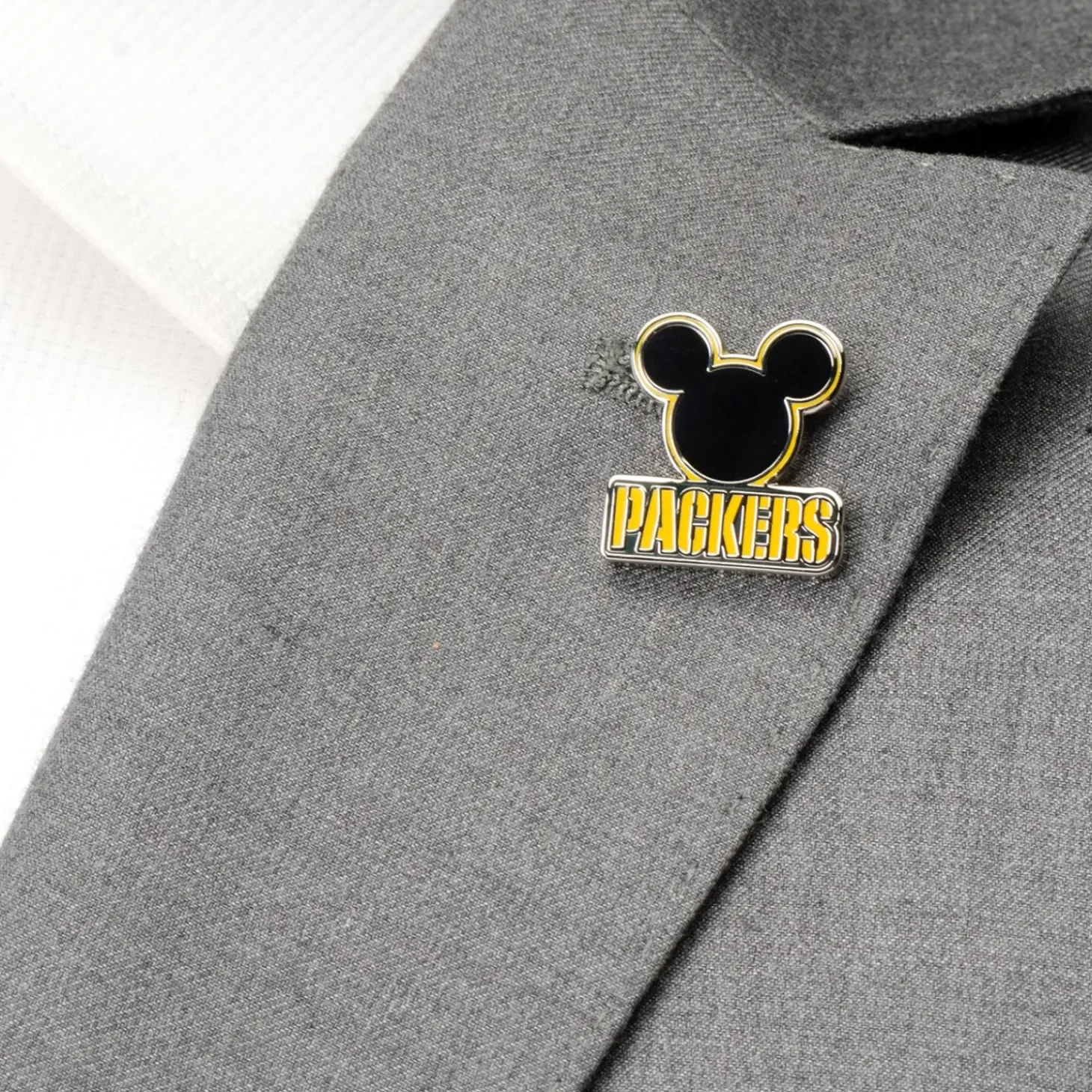 NFL Mickey & Green Bay Packers Lapel Pin