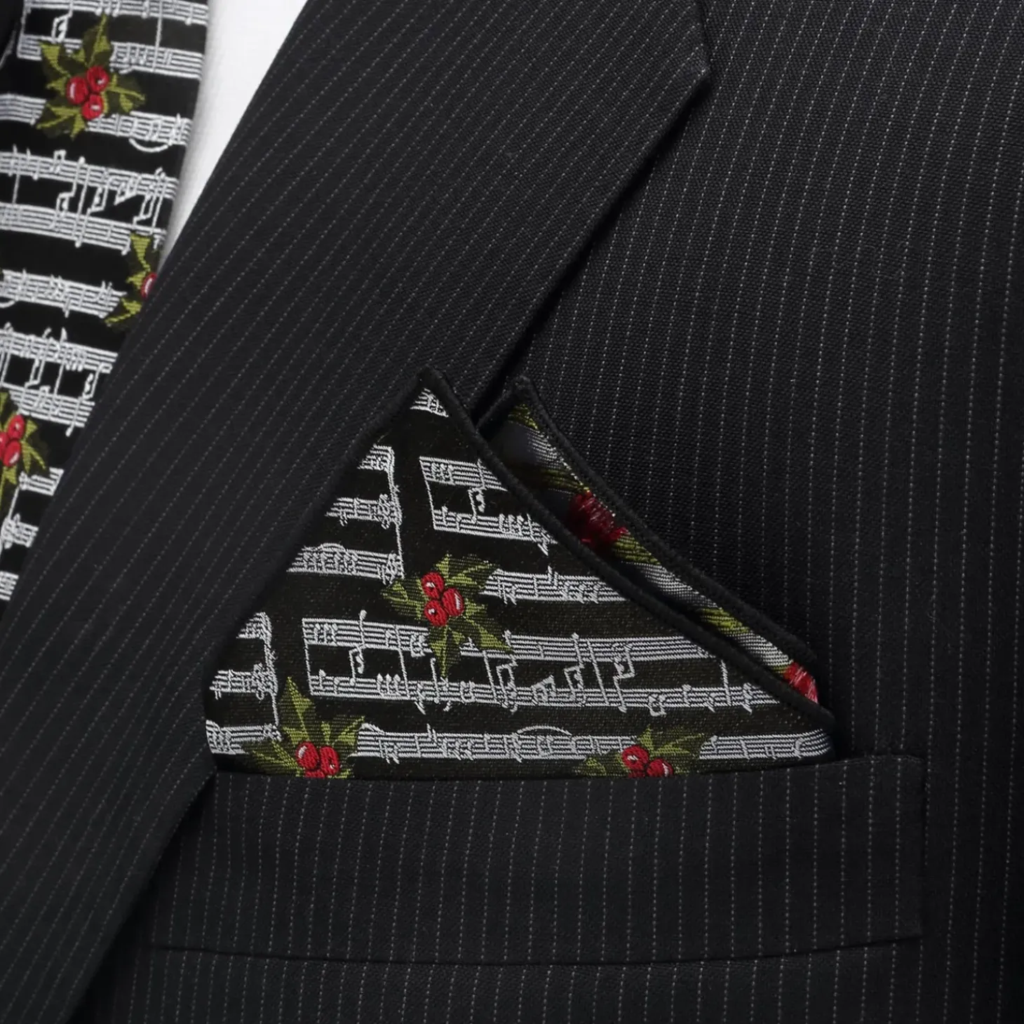 Cufflinks, Inc. Music Holly Note Pocket Square