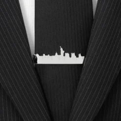 Cufflinks, Inc. New York Skyline Tie Bar