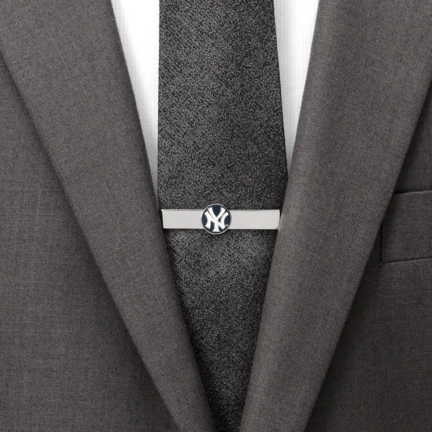 MLB New York Yankees Tie Bar
