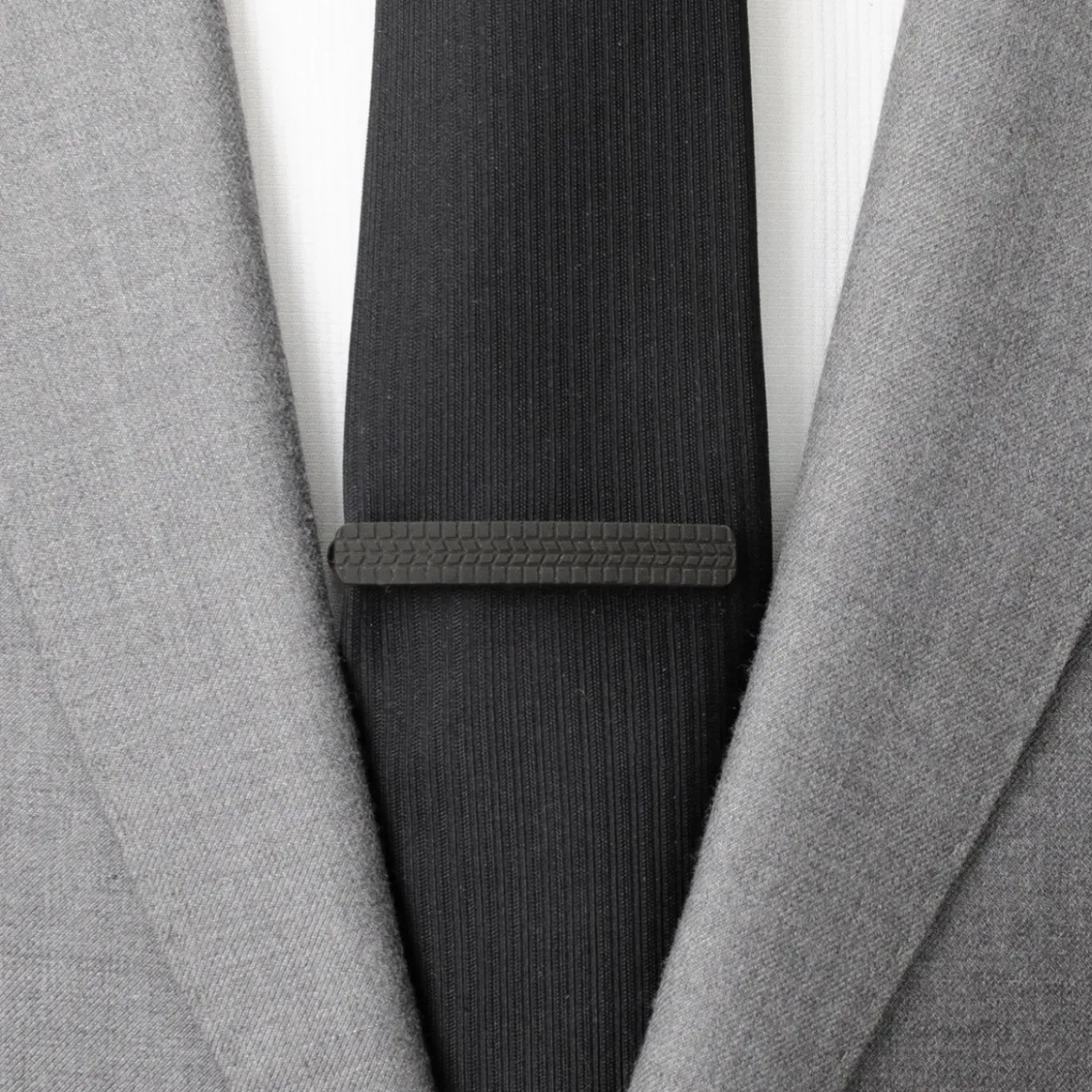 Ox and Bull Trading Co. Stainless Steel Carbon Fiber Tire Tread Tie Clip