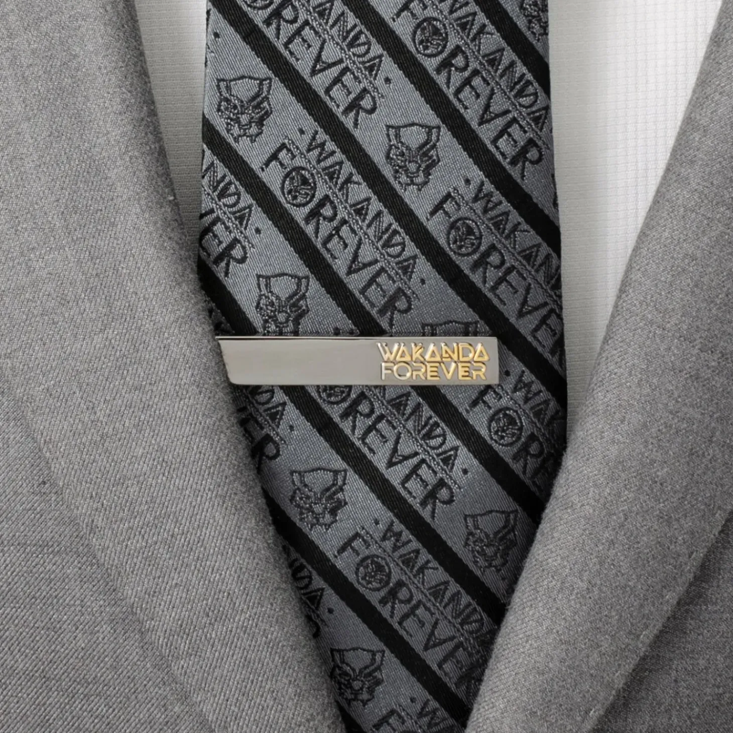 Marvel Wakanda Forever Gunmetal Gold Tie Clip